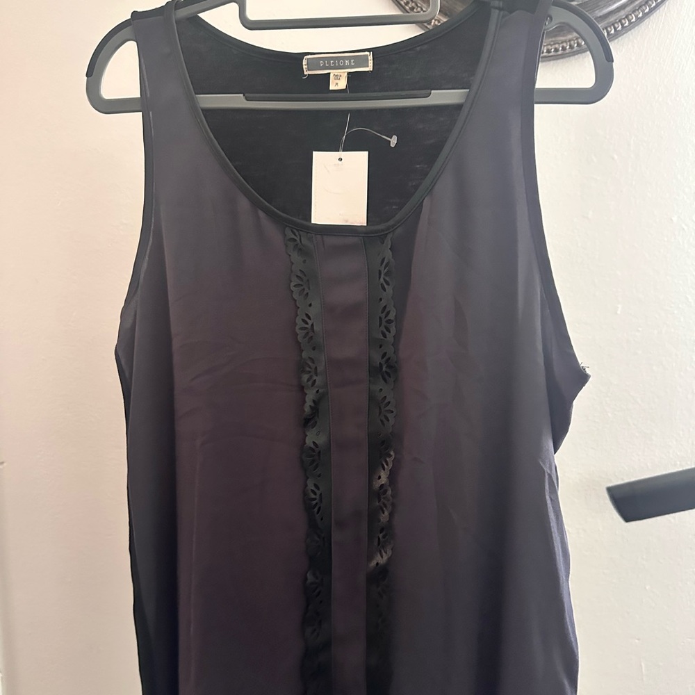 Pleione Elegant Black Blouse